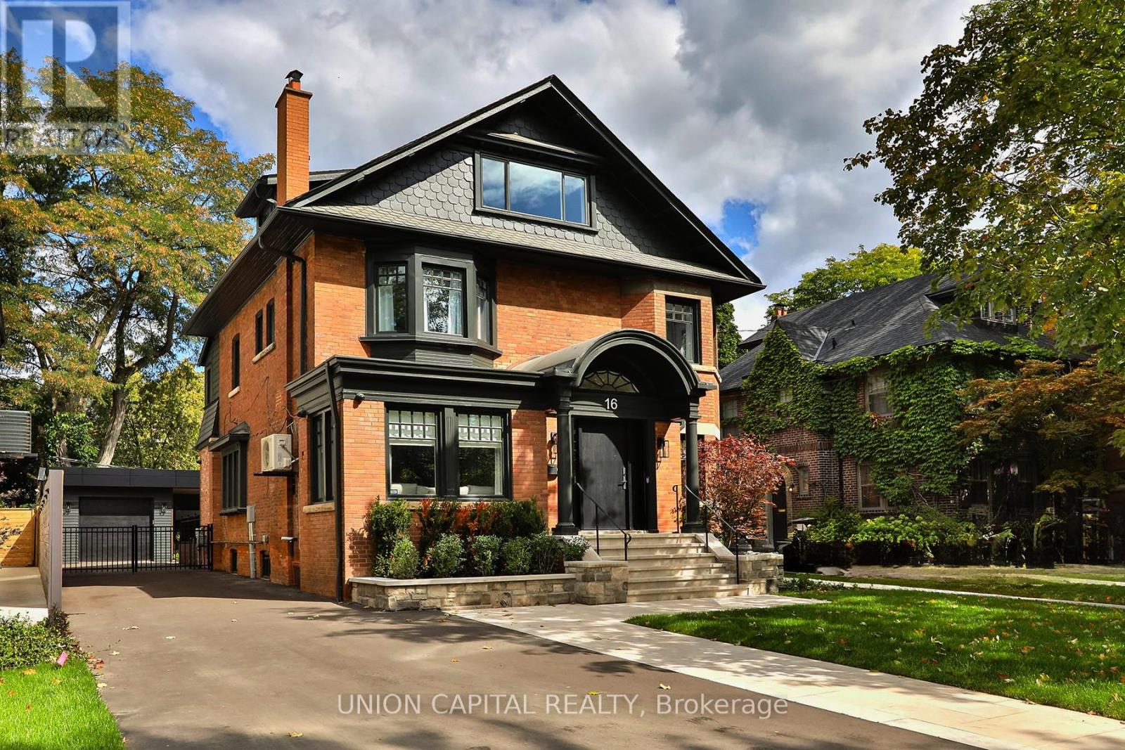 16 Lytton Boulevard, Toronto, Ontario  M4R 1L1 - Photo 2 - C12529190