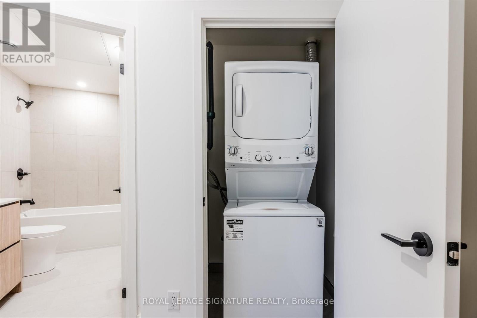 1509 - 1050 Eastern Avenue, Toronto, Ontario  M4L 0B7 - Photo 18 - E12578064