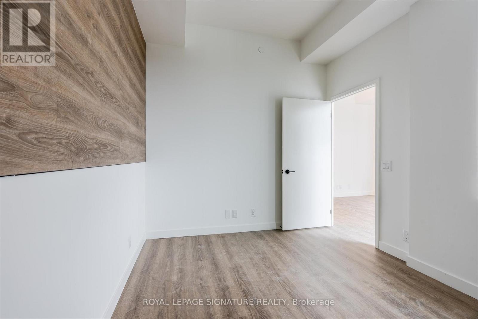 1509 - 1050 Eastern Avenue, Toronto, Ontario  M4L 0B7 - Photo 11 - E12578064