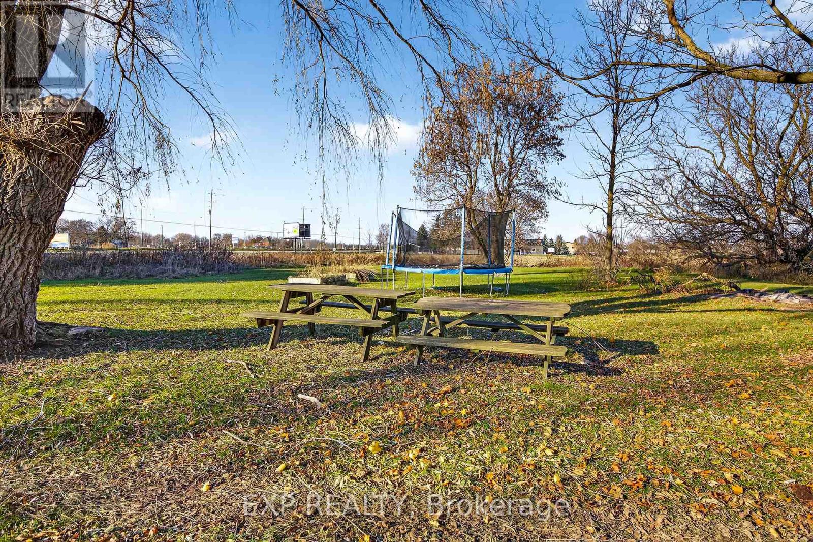 8184 26 Highway, Clearview, Ontario  L0M 1S0 - Photo 23 - S12578082