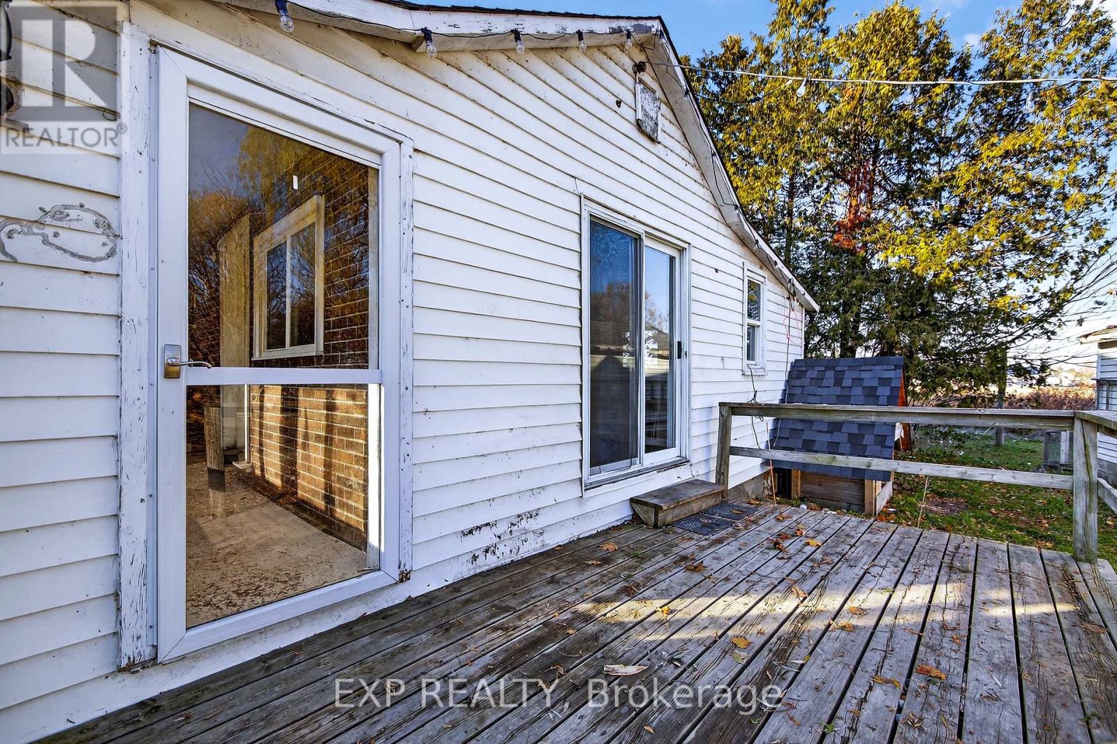 8184 26 Highway, Clearview, Ontario  L0M 1S0 - Photo 27 - S12578082