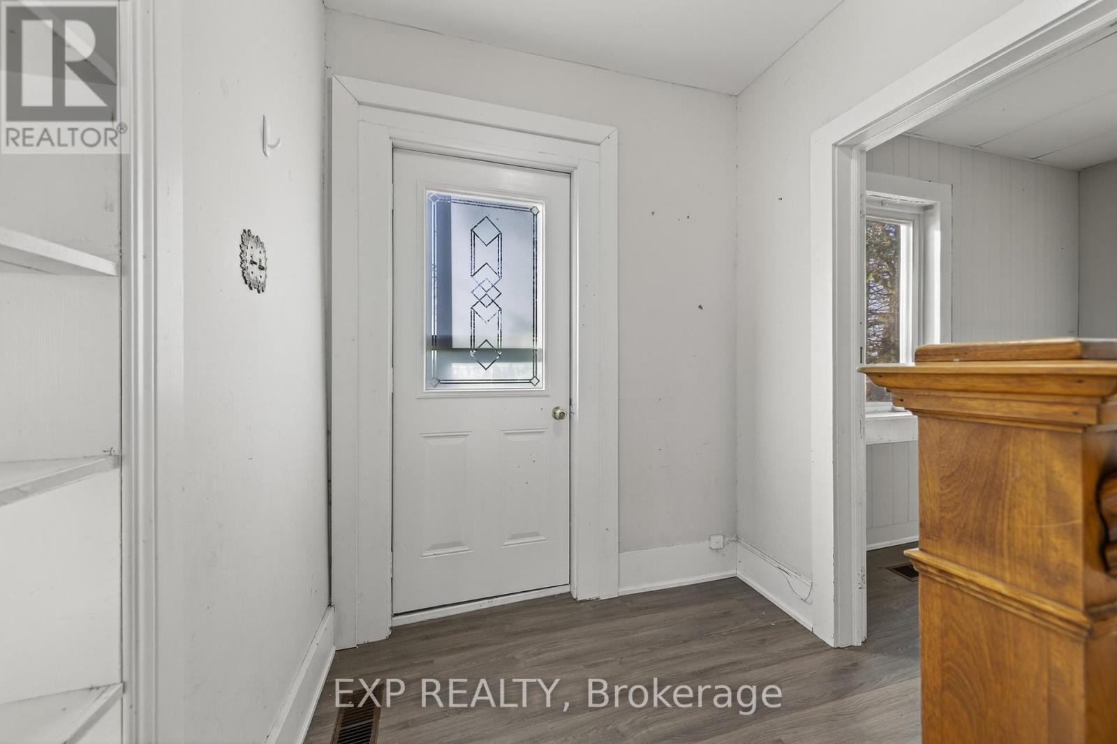 8184 26 Highway, Clearview, Ontario  L0M 1S0 - Photo 29 - S12578082