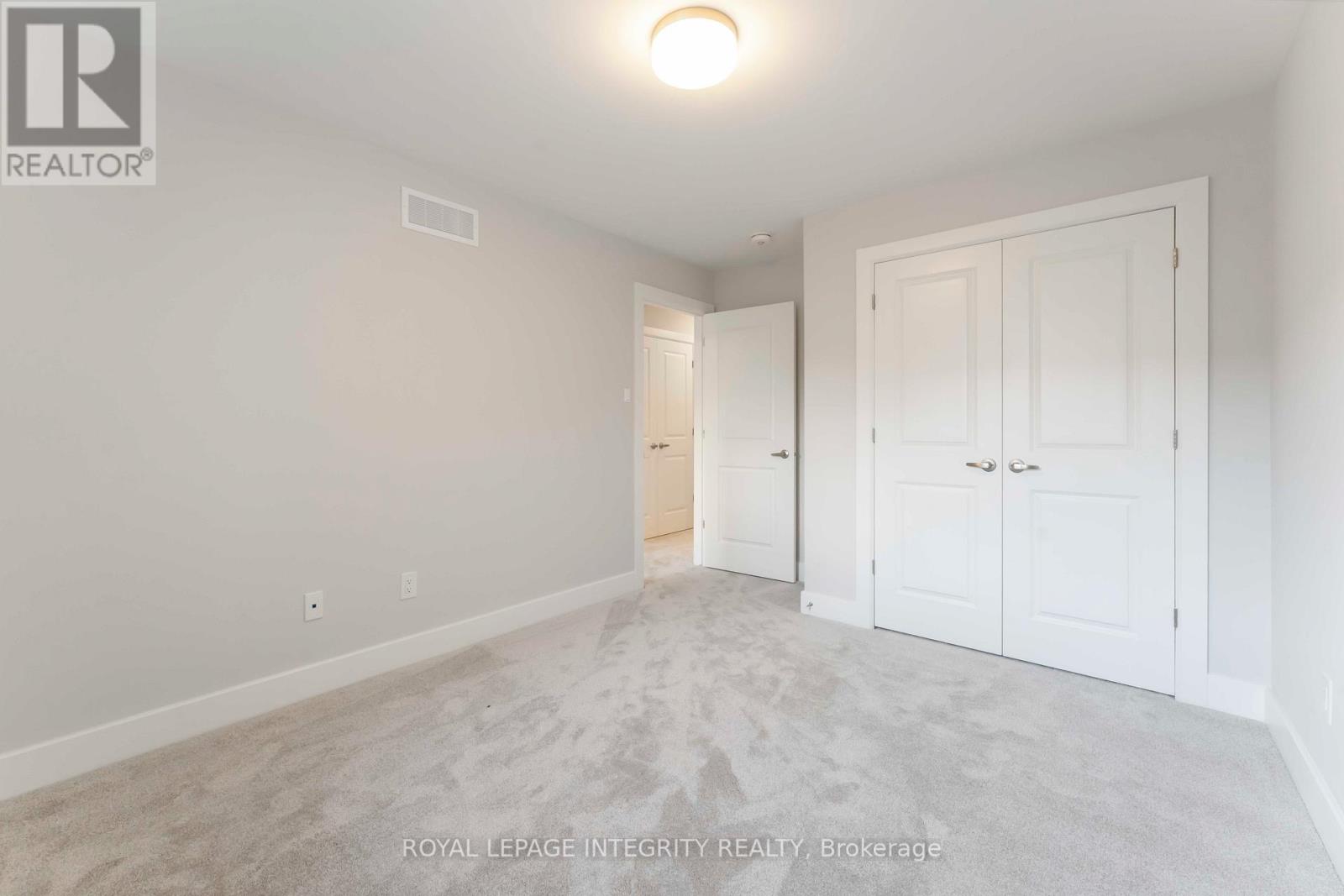 1166 Cope Drive, Ottawa, Ontario  K2S 3C4 - Photo 32 - X12578222