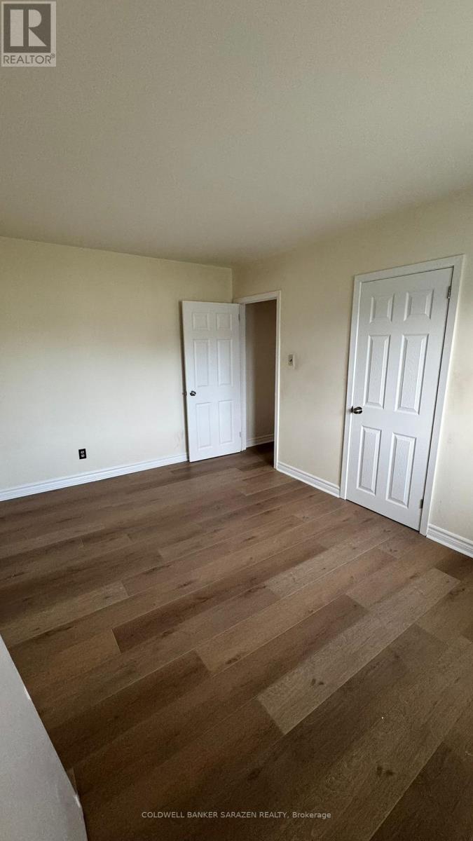 2536 Roman Avenue, Ottawa, Ontario  K2B 7X9 - Photo 7 - X12578412