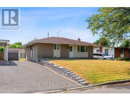 2536 ROMAN AVENUE, Ottawa, Ontario
