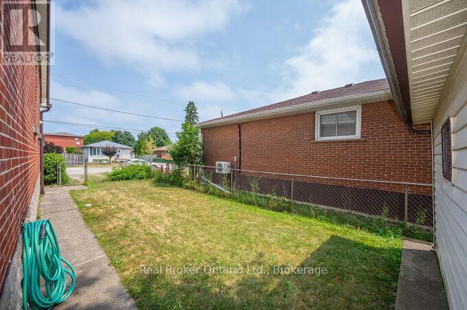 264 Grays Road, Hamilton, Ontario  L8E 1V1 - Photo 33 - X12578212