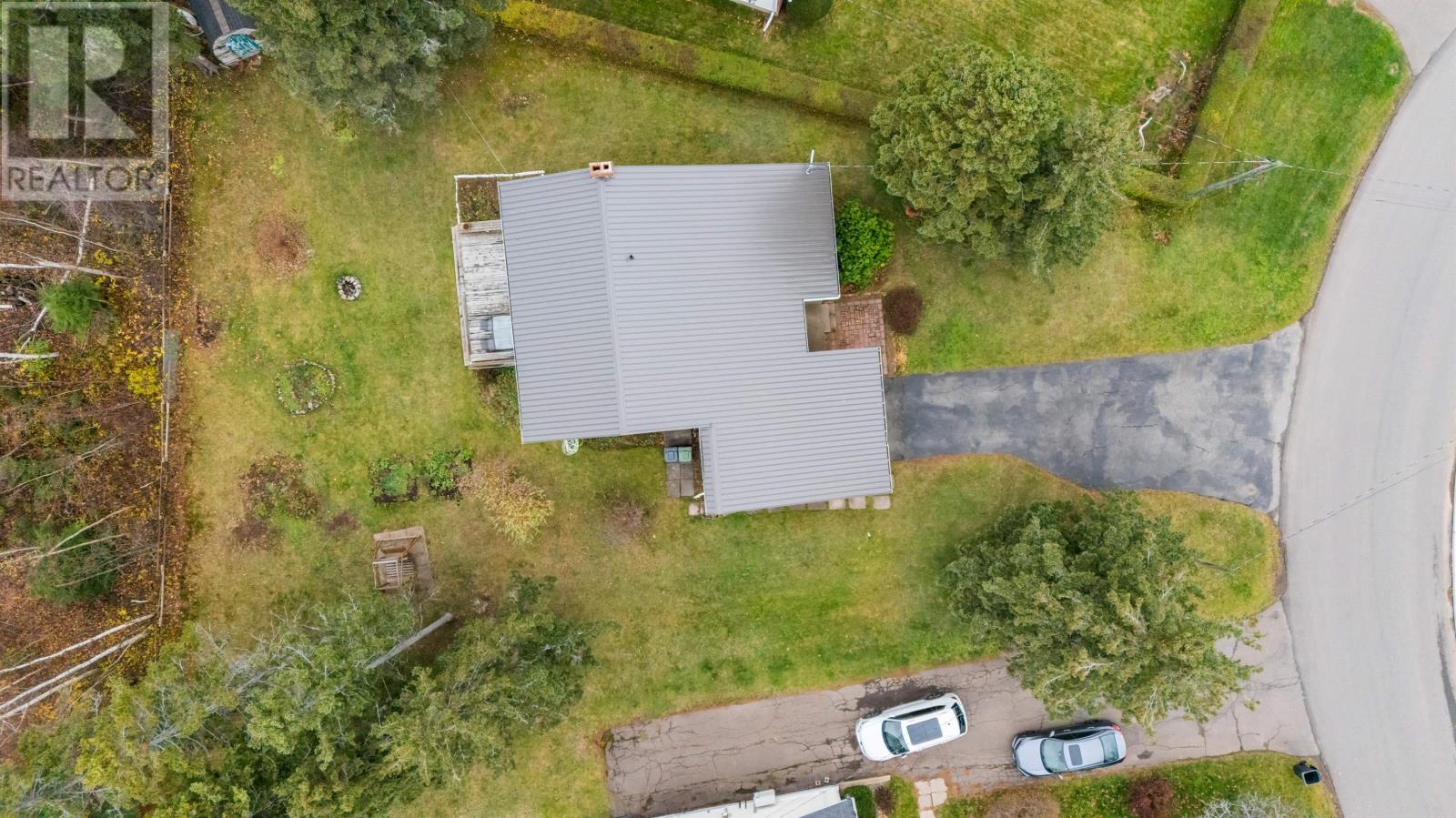 33 Irwin Drive, Charlottetown, Prince Edward Island  C1E 1R9 - Photo 38 - 202528574