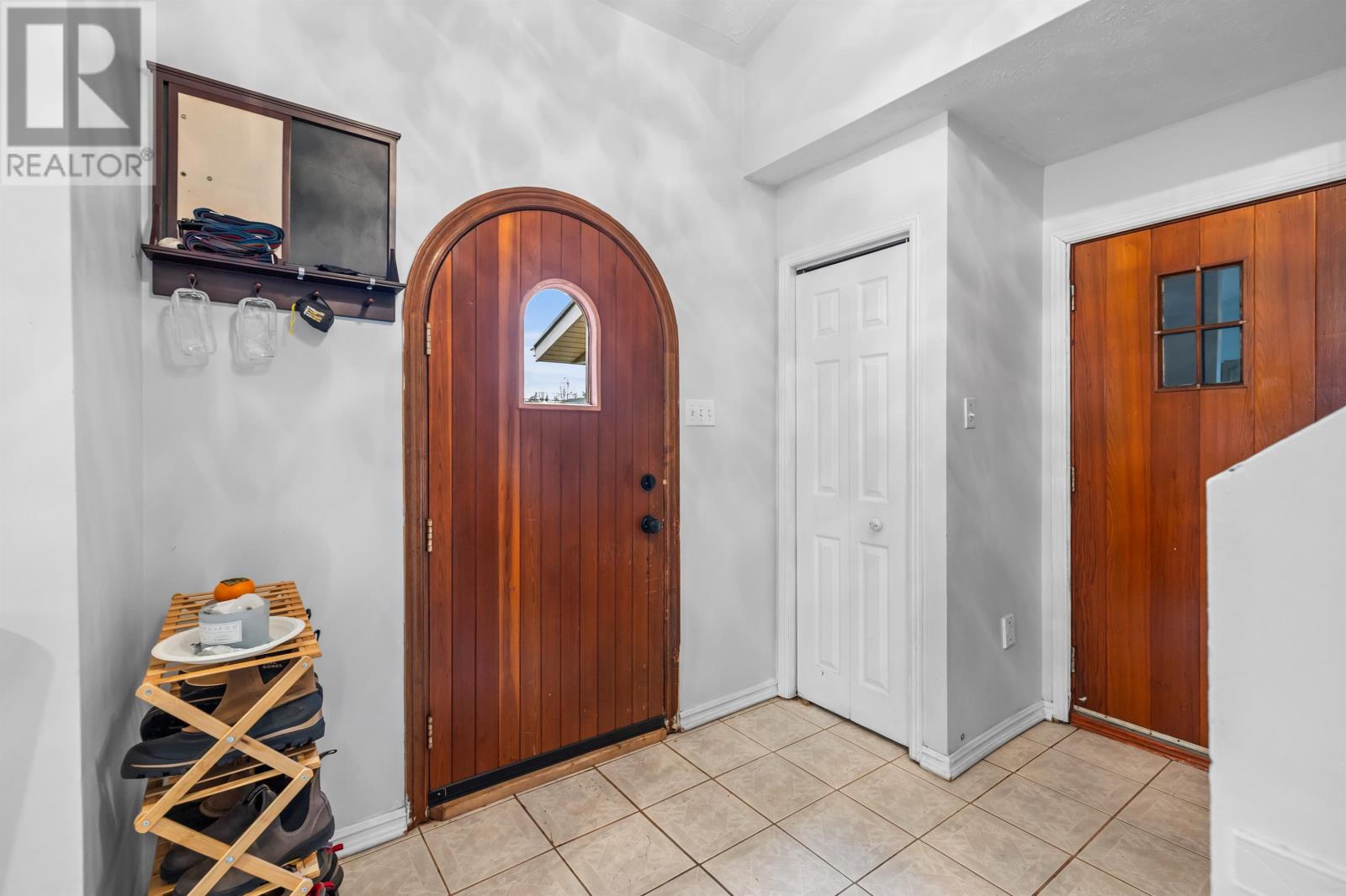 33 Irwin Drive, Charlottetown, Prince Edward Island  C1E 1R9 - Photo 4 - 202528574