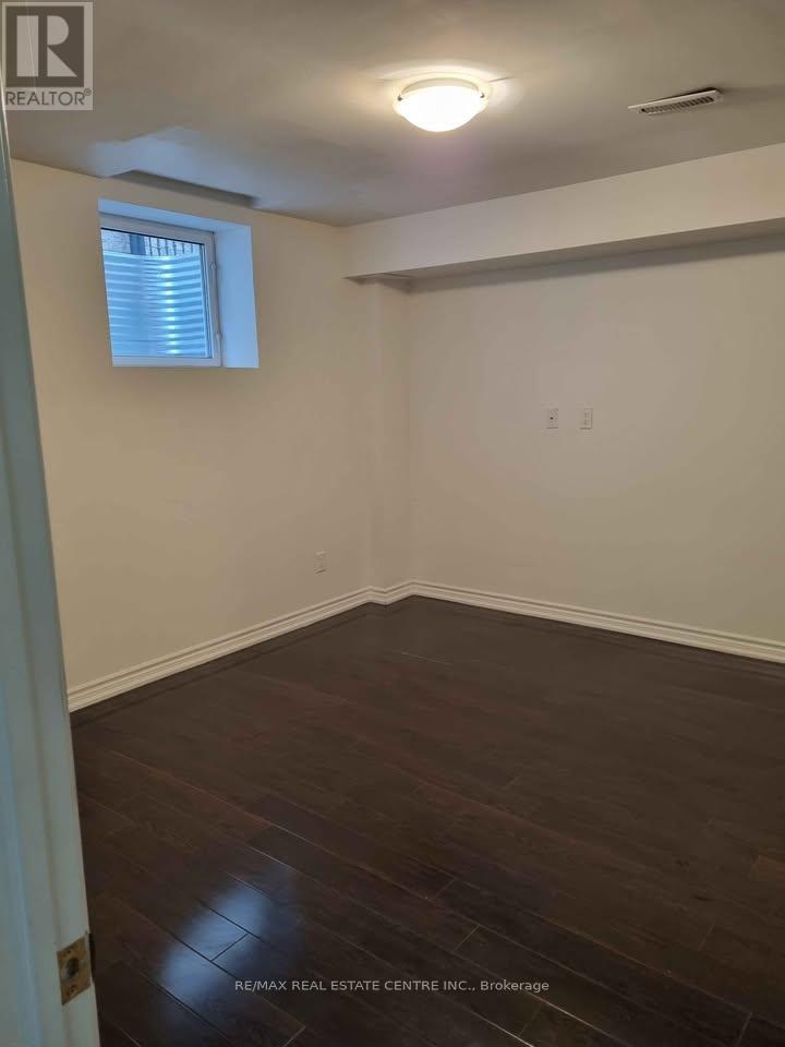 1268 Rolph Bsmt Terrace, Milton, Ontario  L9T 7C8 - Photo 9 - W12578080