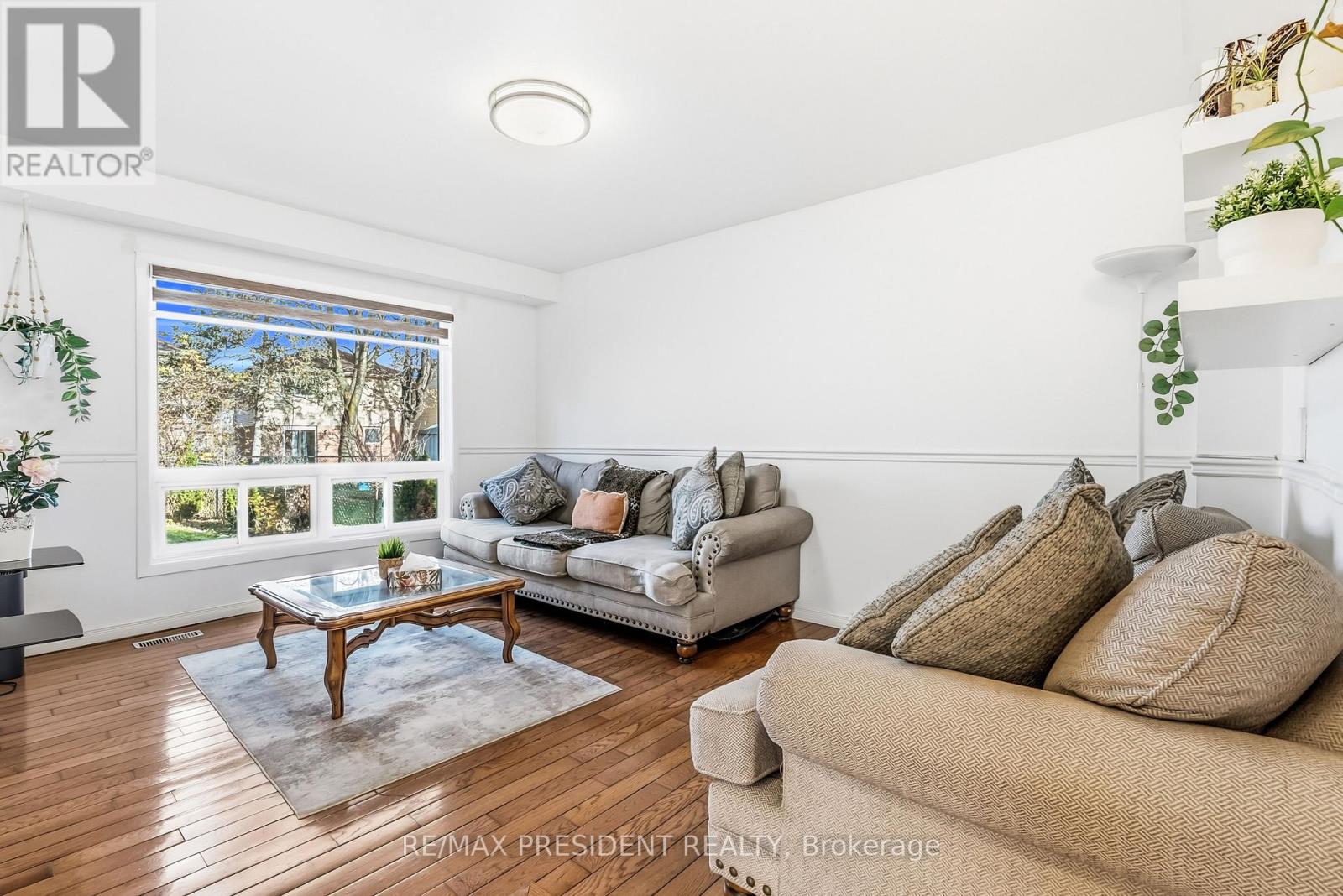 6593 Edenwood Drive, Mississauga, Ontario  L5N 3E9 - Photo 17 - W12578094