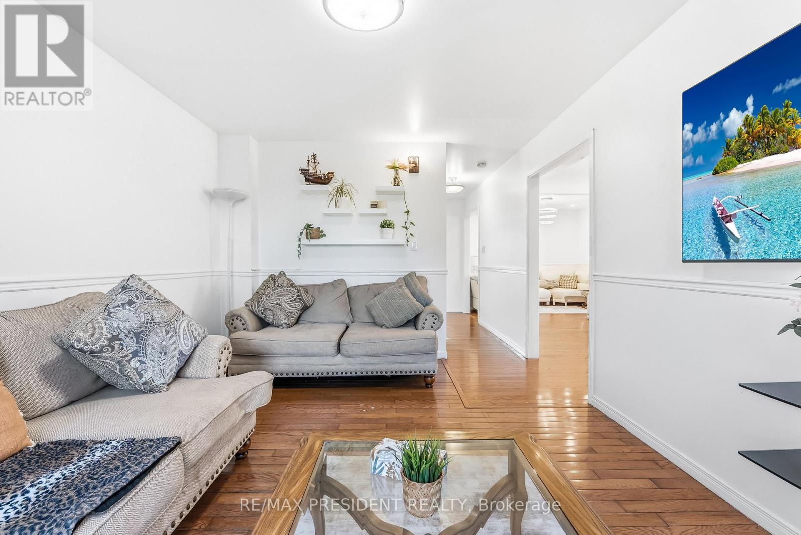 6593 Edenwood Drive, Mississauga, Ontario  L5N 3E9 - Photo 18 - W12578094