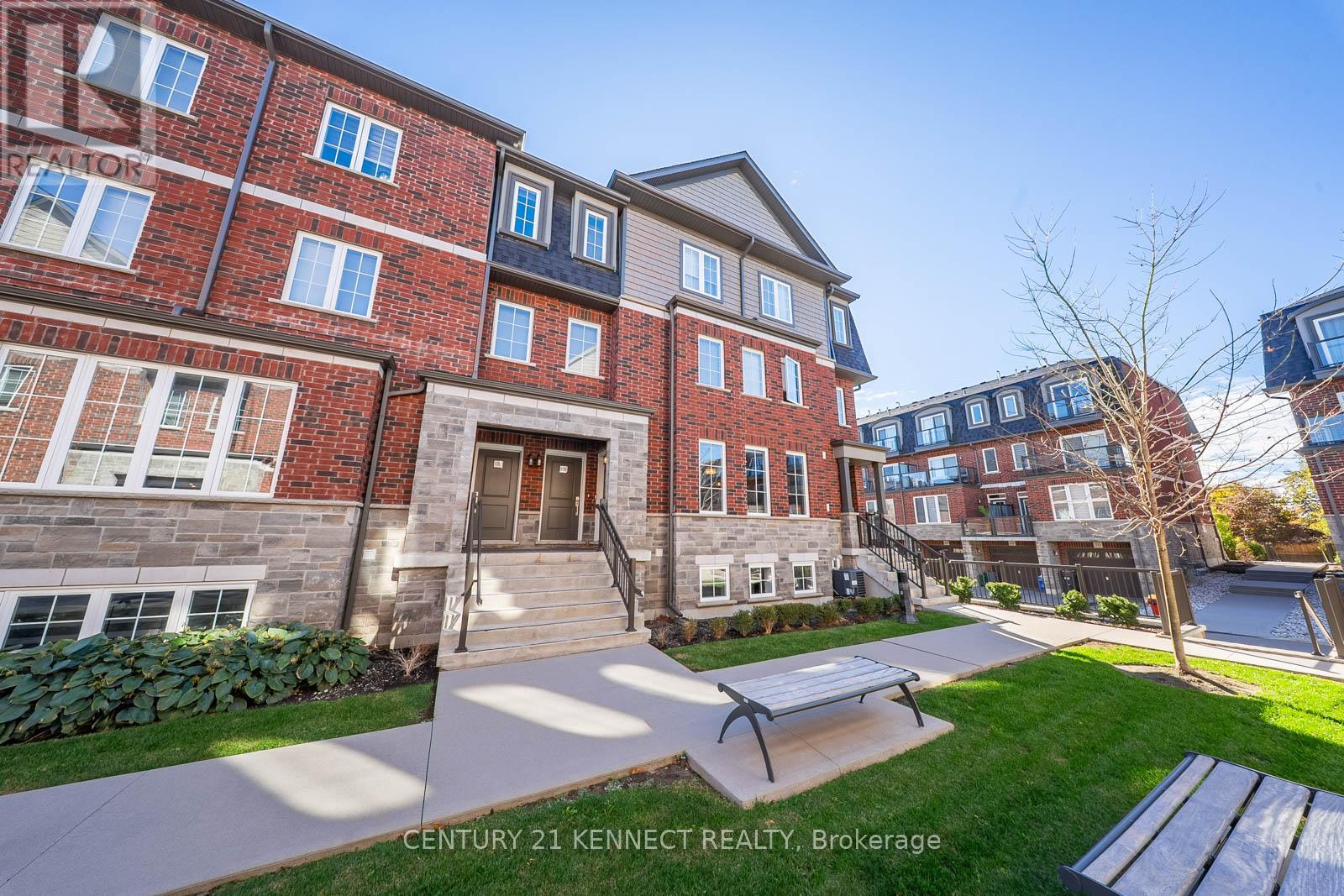 132 - 445 Ontario Street S, Milton, Ontario  L9T 9K5 - Photo 2 - W12578108