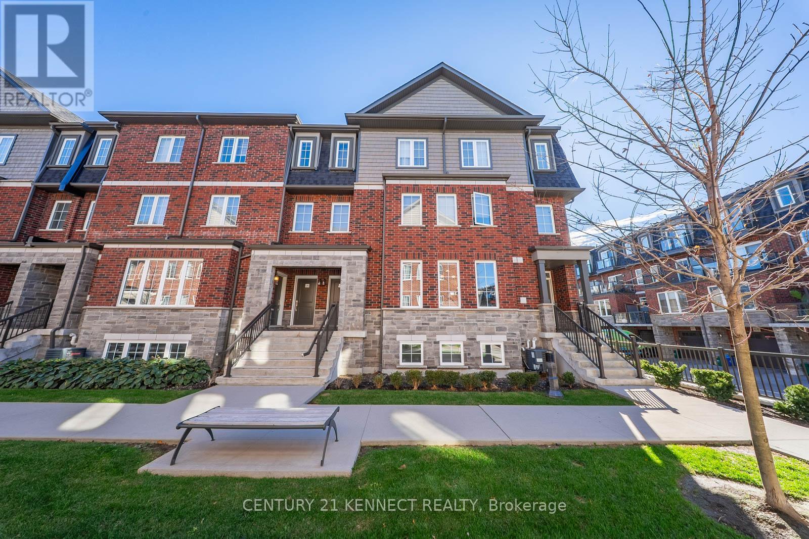 132 - 445 Ontario Street S, Milton, Ontario  L9T 9K5 - Photo 3 - W12578108