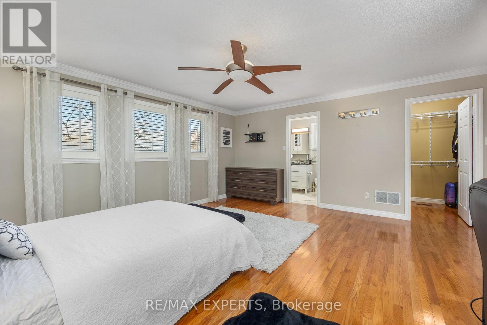 482 Malaga Road, Mississauga, Ontario  L5B 3W2 - Photo 23 - W12578110