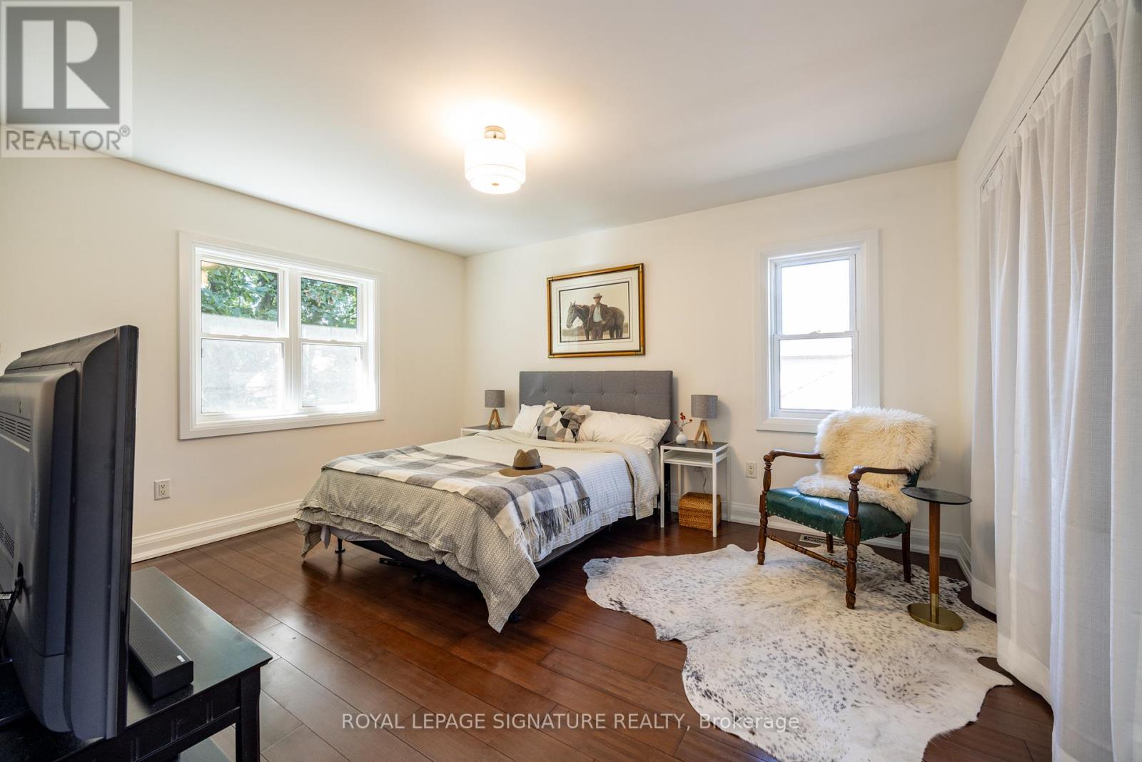 116 Milton Street, Toronto, Ontario  M8Y 2Y3 - Photo 31 - W12578128