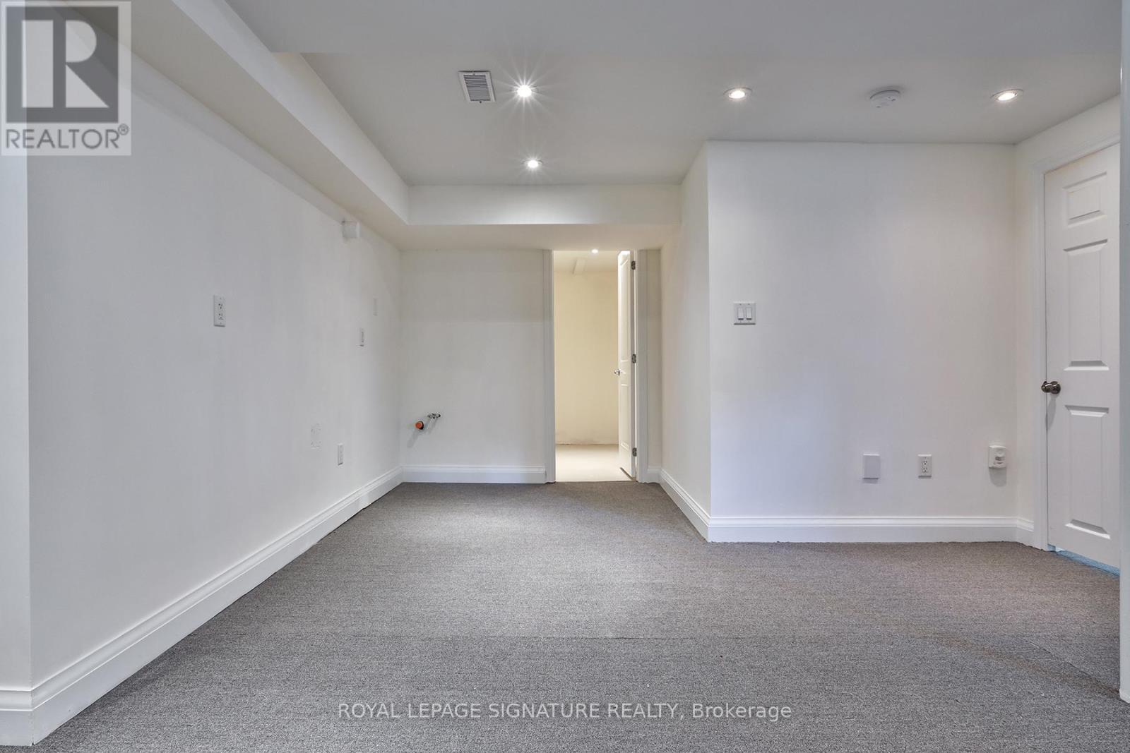 116 Milton Street, Toronto, Ontario  M8Y 2Y3 - Photo 45 - W12578128