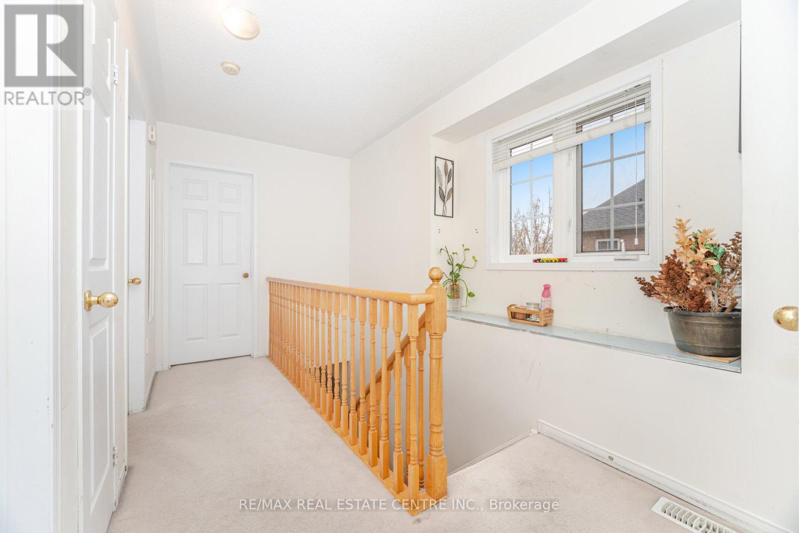 112 - 3150 Erin Centre Boulevard, Mississauga, Ontario  L5M 7Z3 - Photo 19 - W12578156