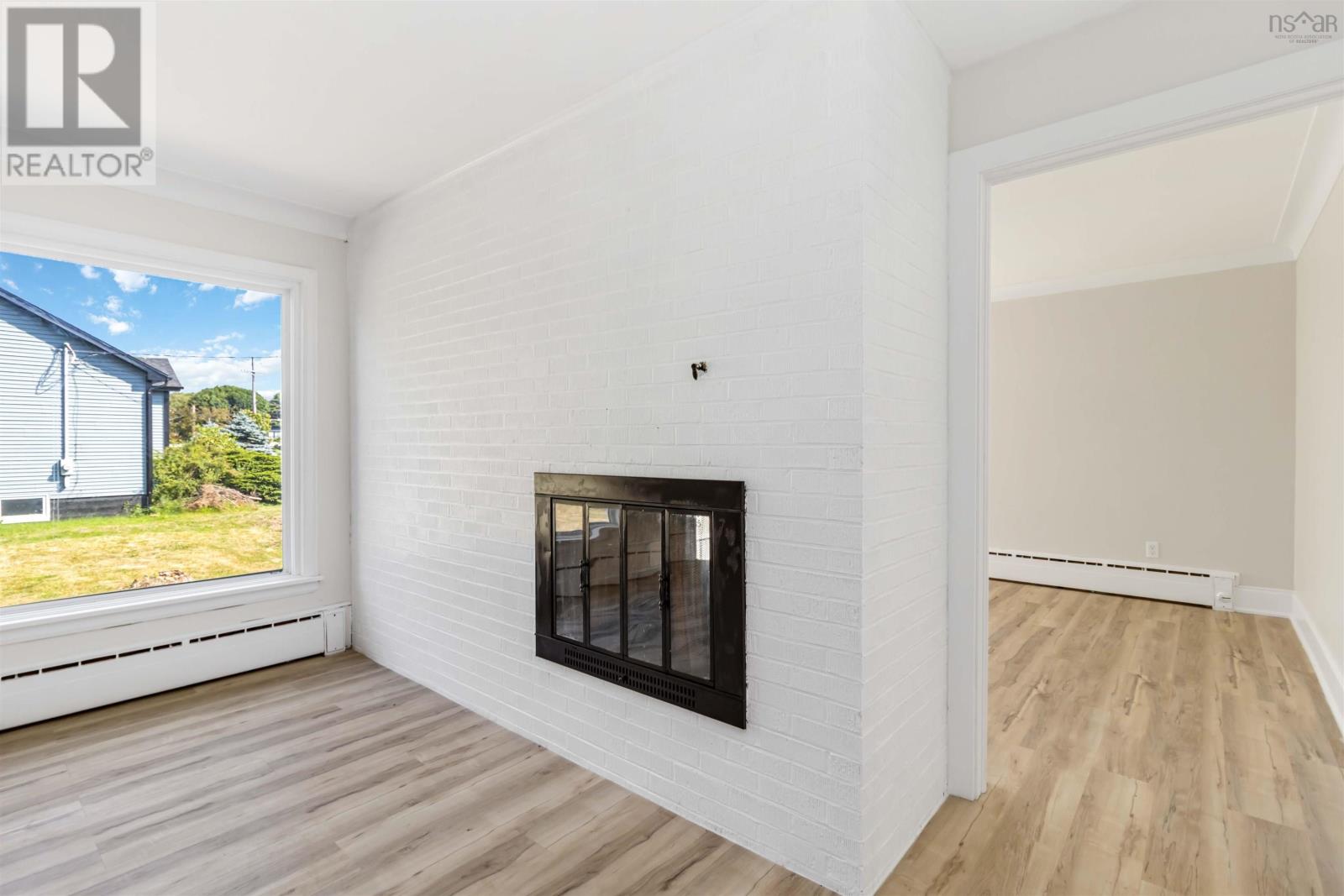 2795 Joseph Howe Drive, Halifax, Nova Scotia  B3L 4G8 - Photo 8 - 202528565