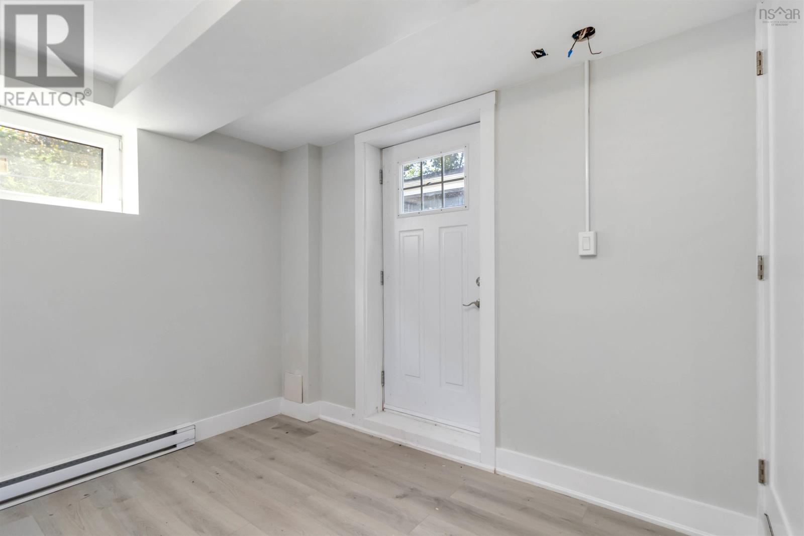 2795 Joseph Howe Drive, Halifax, Nova Scotia  B3L 4G8 - Photo 24 - 202528565