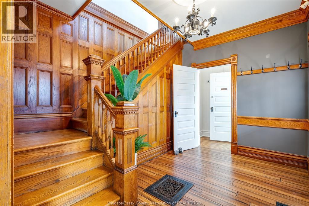 20 Division Street South, Kingsville, Ontario  N9Y 1P2 - Photo 4 - 25030641