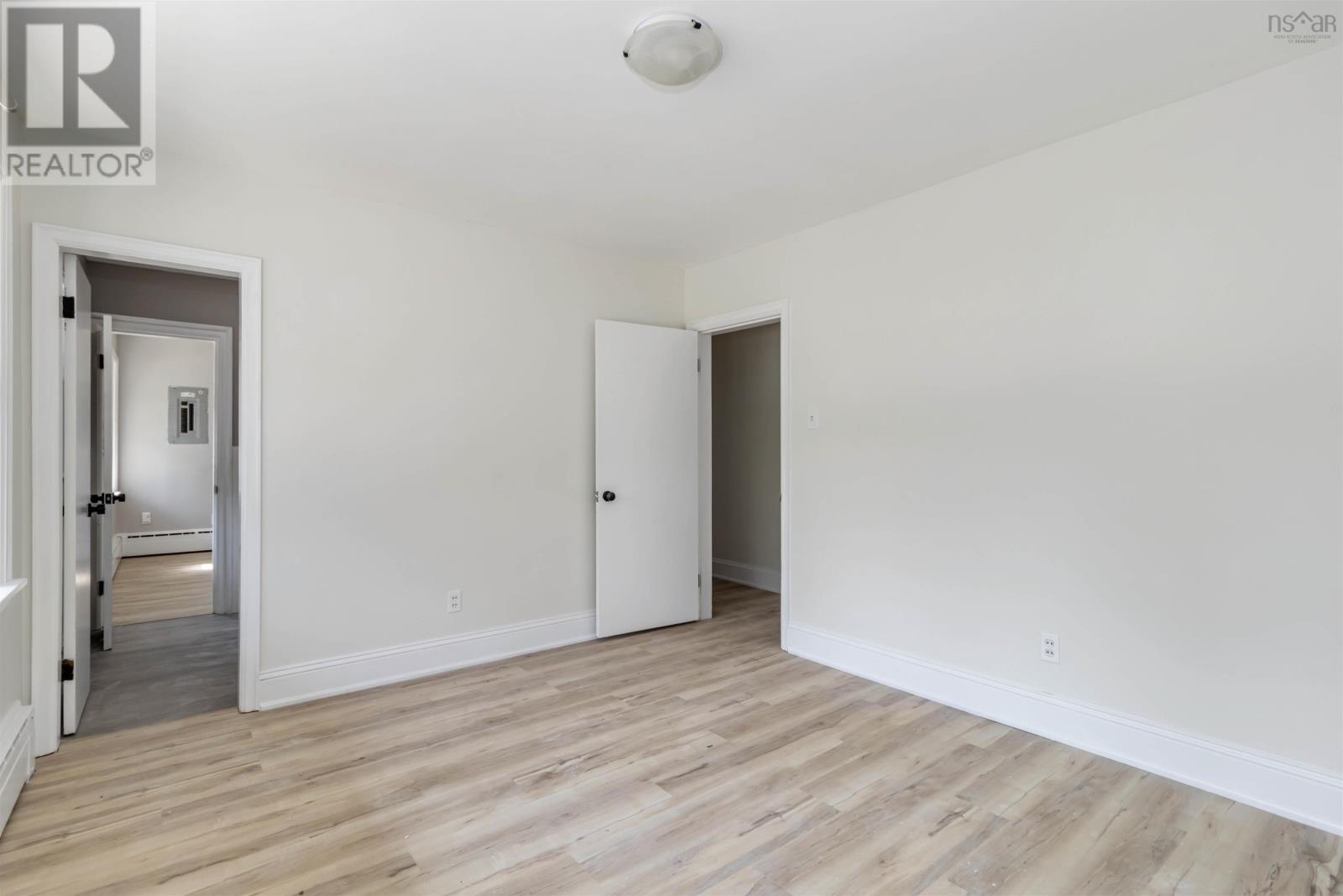 2795 Joseph Howe Drive, Halifax, Nova Scotia  B3L 4G8 - Photo 21 - 202528566