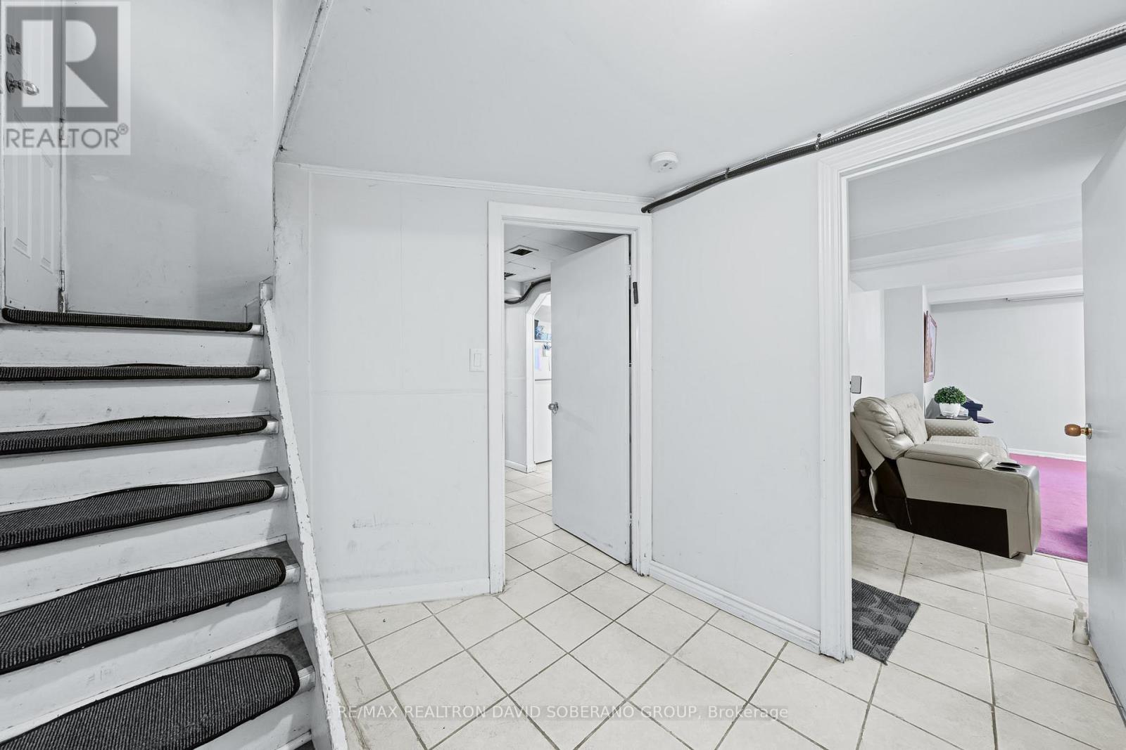 17 Wigan Crescent, Toronto, Ontario  M3H 3A3 - Photo 15 - C12577042