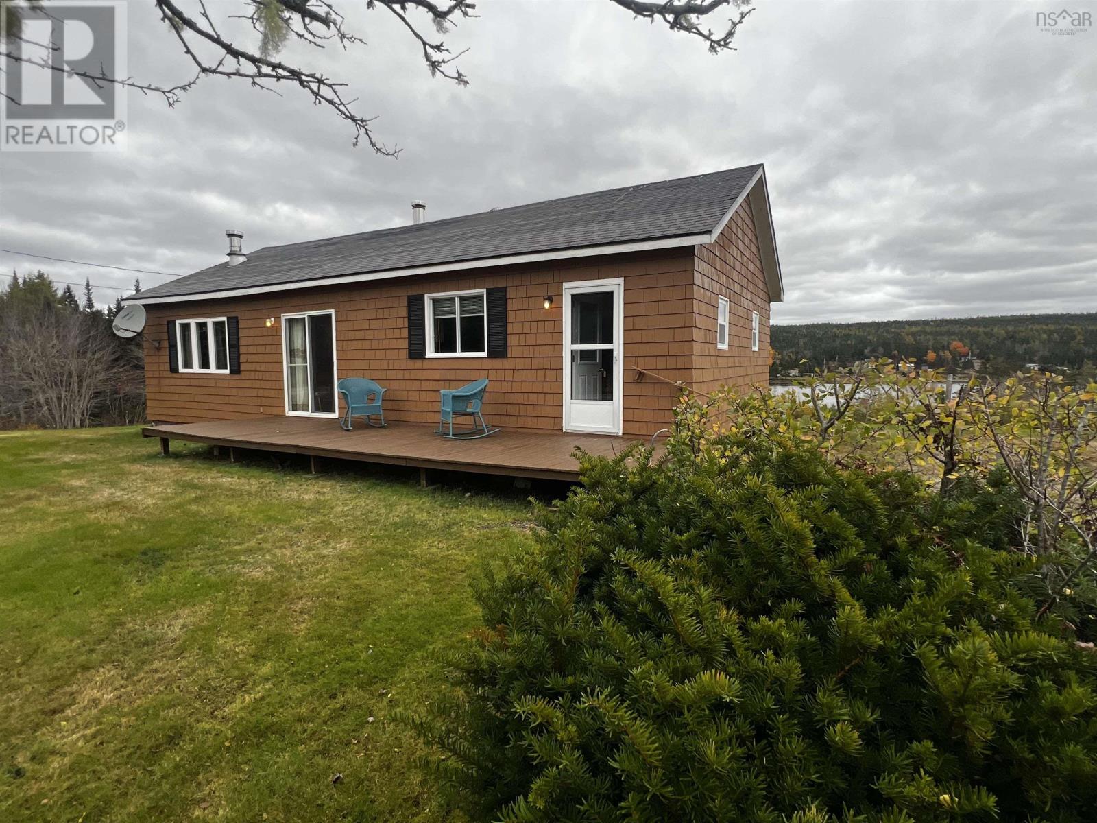 13611 316 Highway, Isaacs Harbour North, Nova Scotia  B0H 1S0 - Photo 2 - 202528572