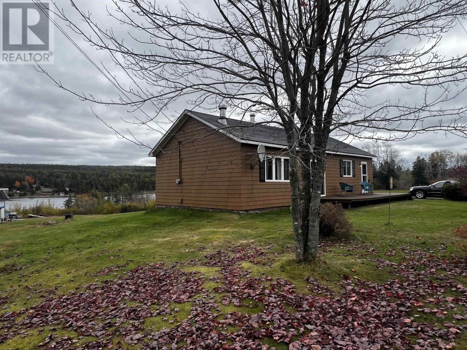 13611 316 Highway, Isaacs Harbour North, Nova Scotia  B0H 1S0 - Photo 3 - 202528572