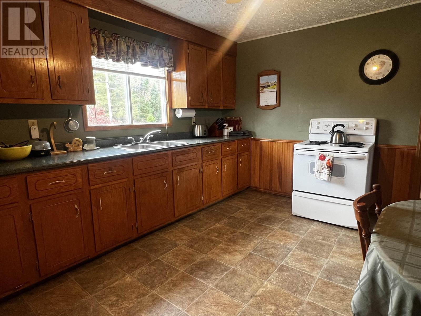 13611 316 Highway, Isaacs Harbour North, Nova Scotia  B0H 1S0 - Photo 12 - 202528572