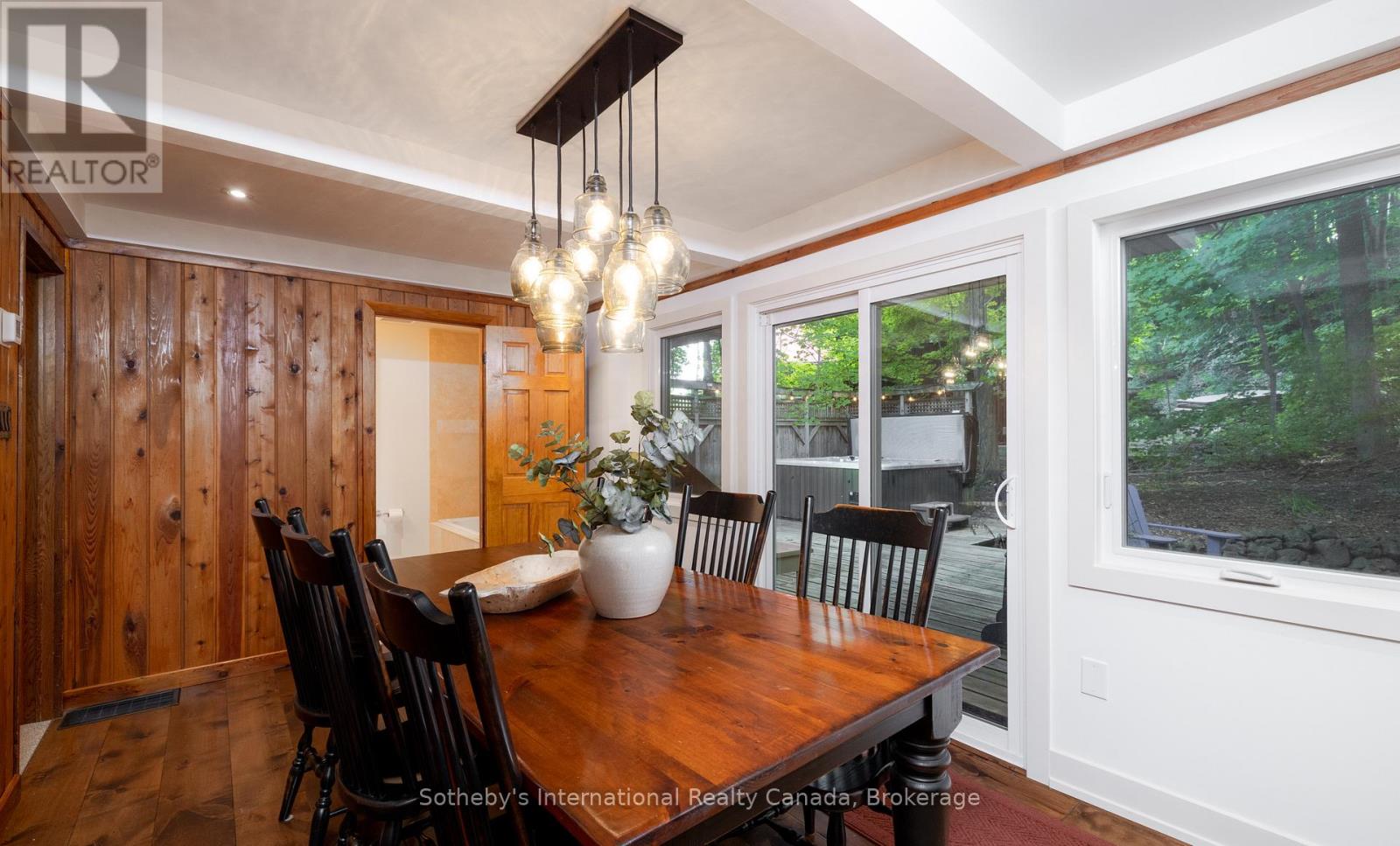 131 Kitzbuhl Crescent, Blue Mountains, Ontario  L9Y 0S5 - Photo 17 - X12578268