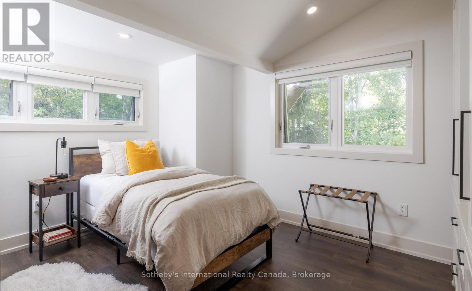 131 Kitzbuhl Crescent, Blue Mountains, Ontario  L9Y 0S5 - Photo 26 - X12578268