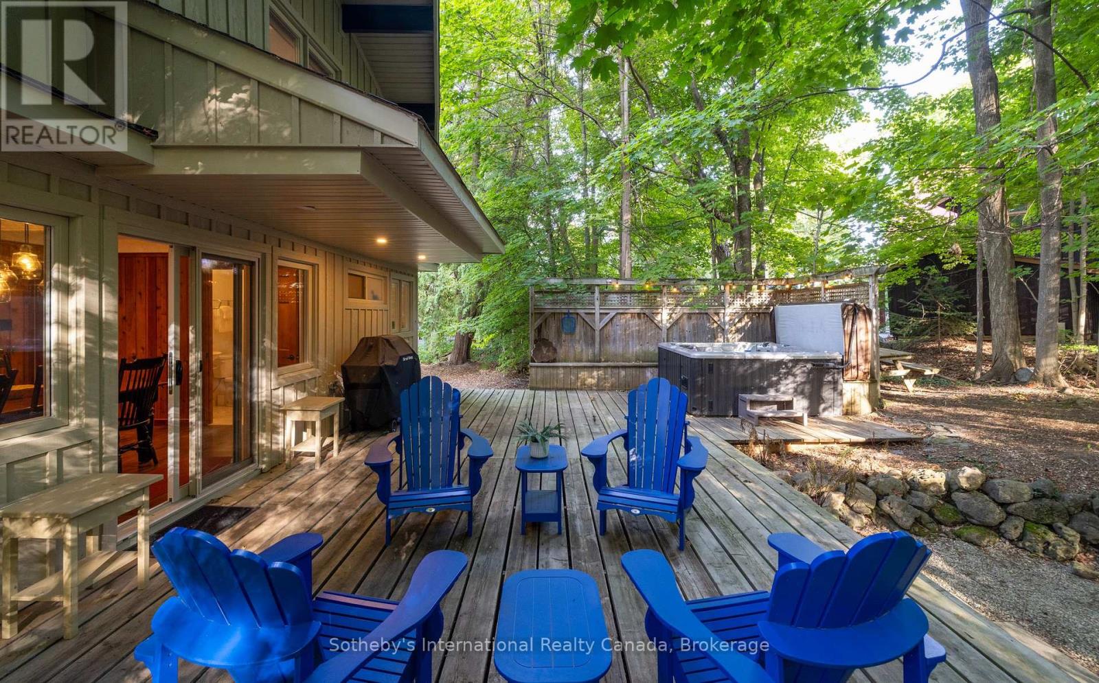 131 Kitzbuhl Crescent, Blue Mountains, Ontario  L9Y 0S5 - Photo 34 - X12578268