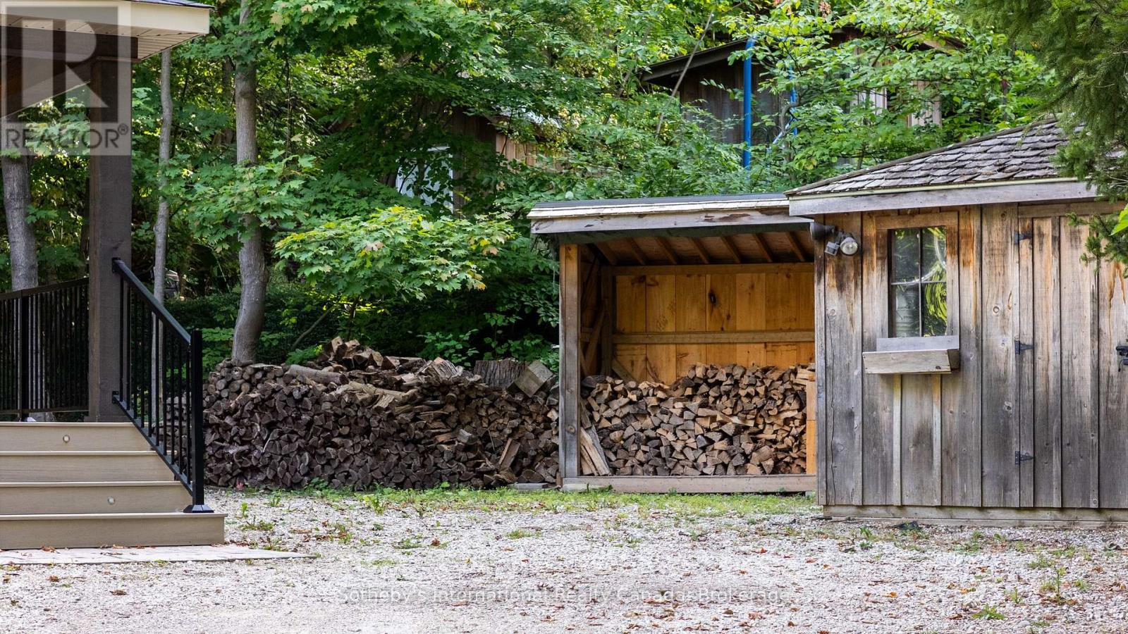 131 Kitzbuhl Crescent, Blue Mountains, Ontario  L9Y 0S5 - Photo 43 - X12578268