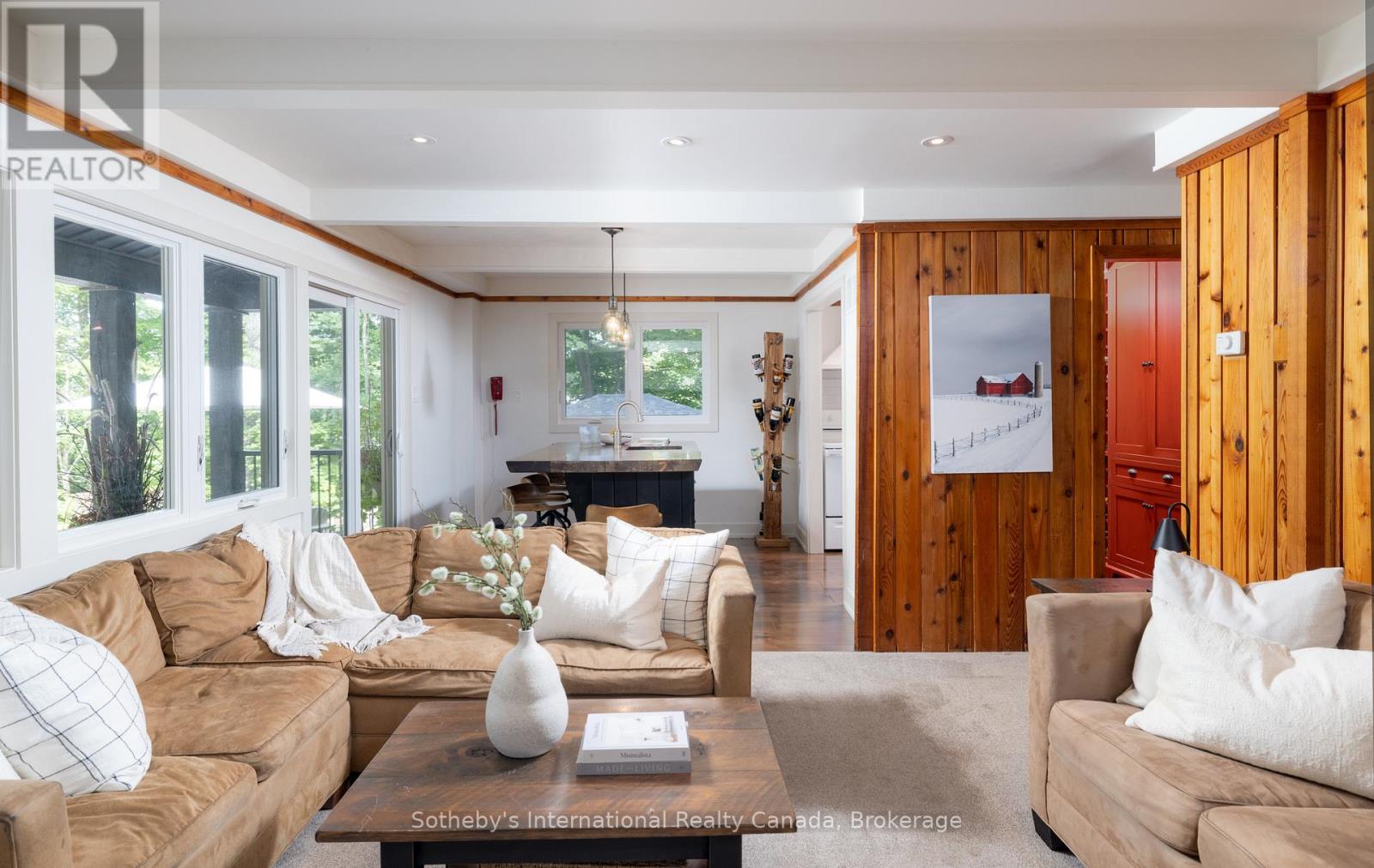 131 Kitzbuhl Crescent, Blue Mountains, Ontario  L9Y 0S5 - Photo 9 - X12578268