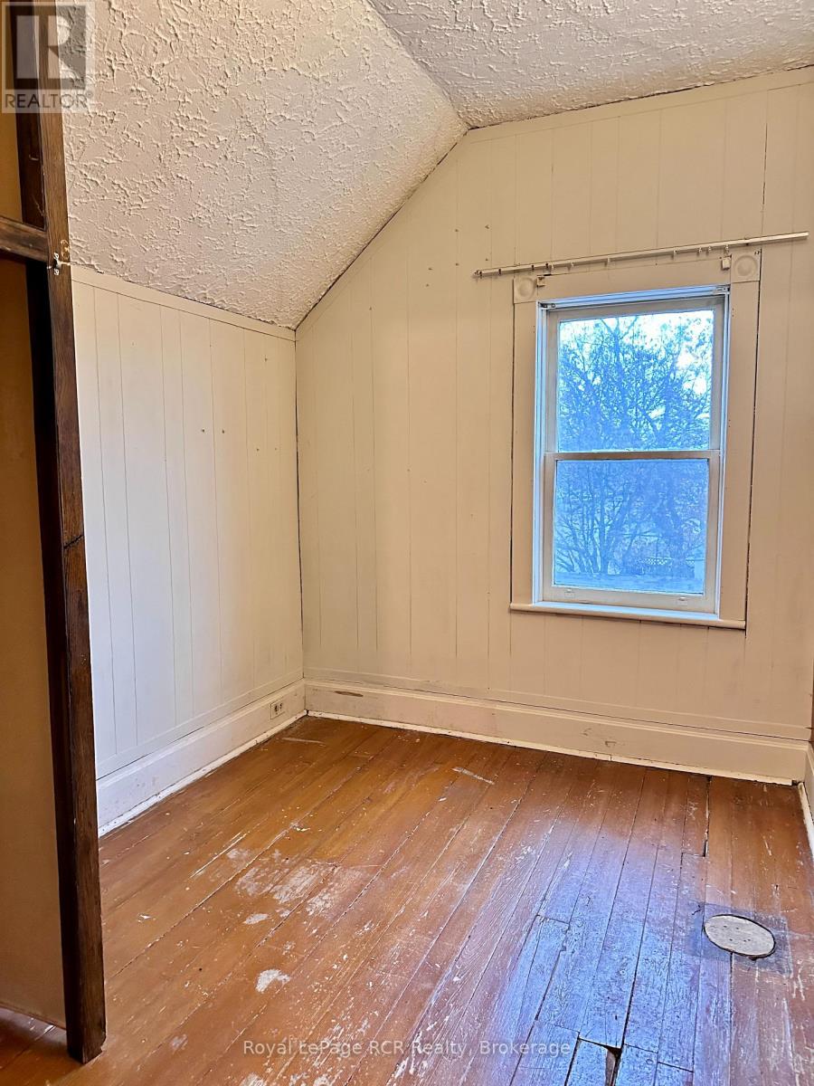 462 12th Street, Hanover, Ontario  N4N 1V9 - Photo 30 - X12578388