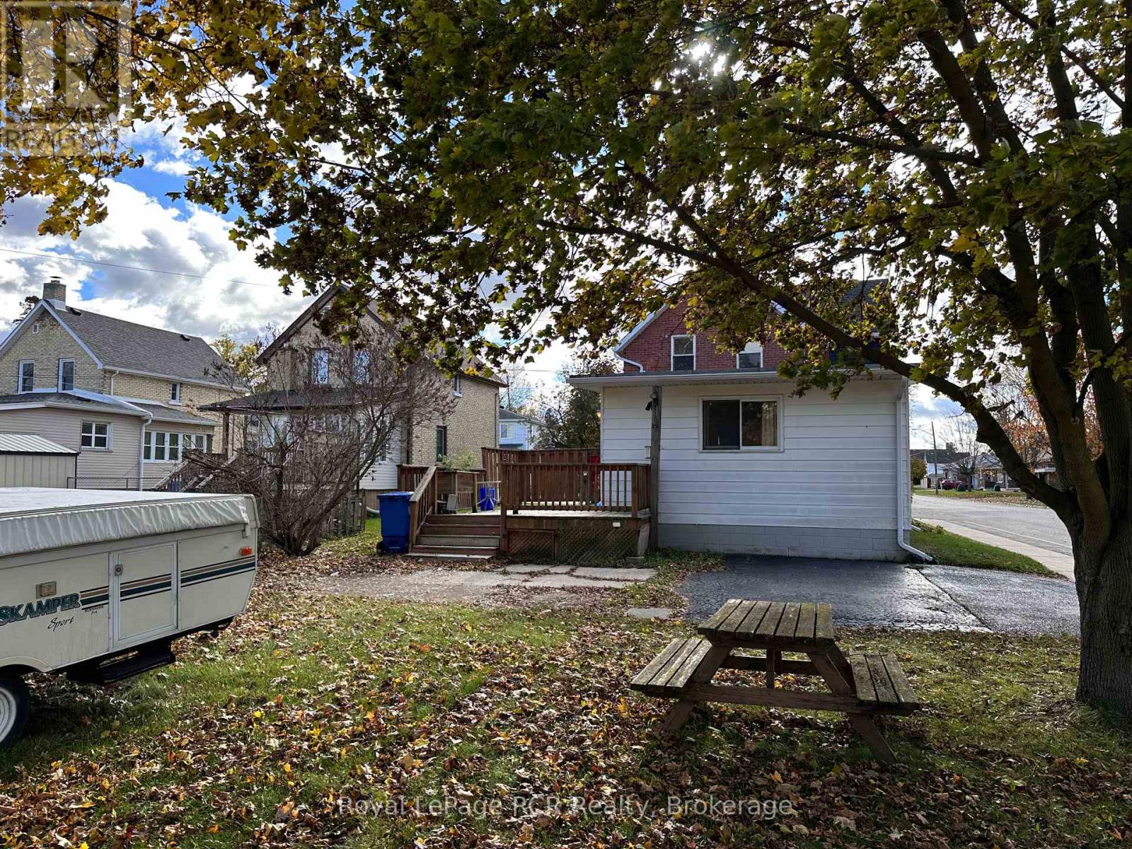 462 12th Street, Hanover, Ontario  N4N 1V9 - Photo 8 - X12578388