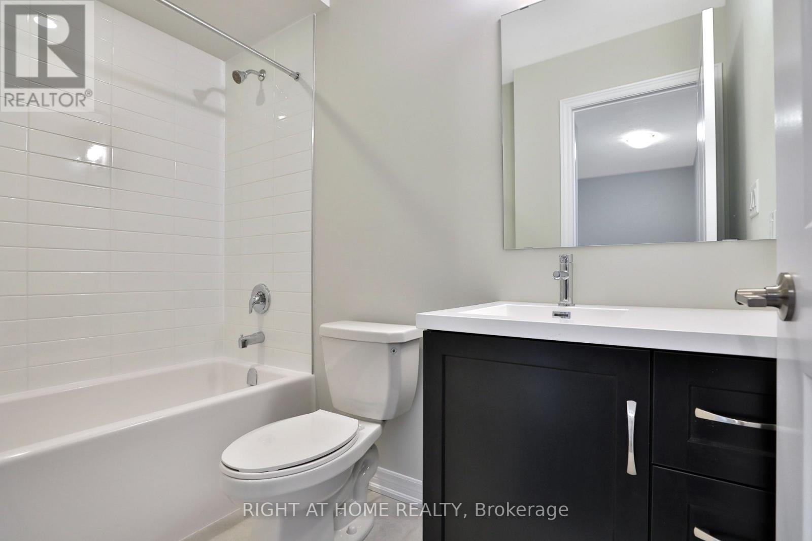 62 - 288 Glover Road, Hamilton, Ontario  L8E 5H6 - Photo 22 - X12578078