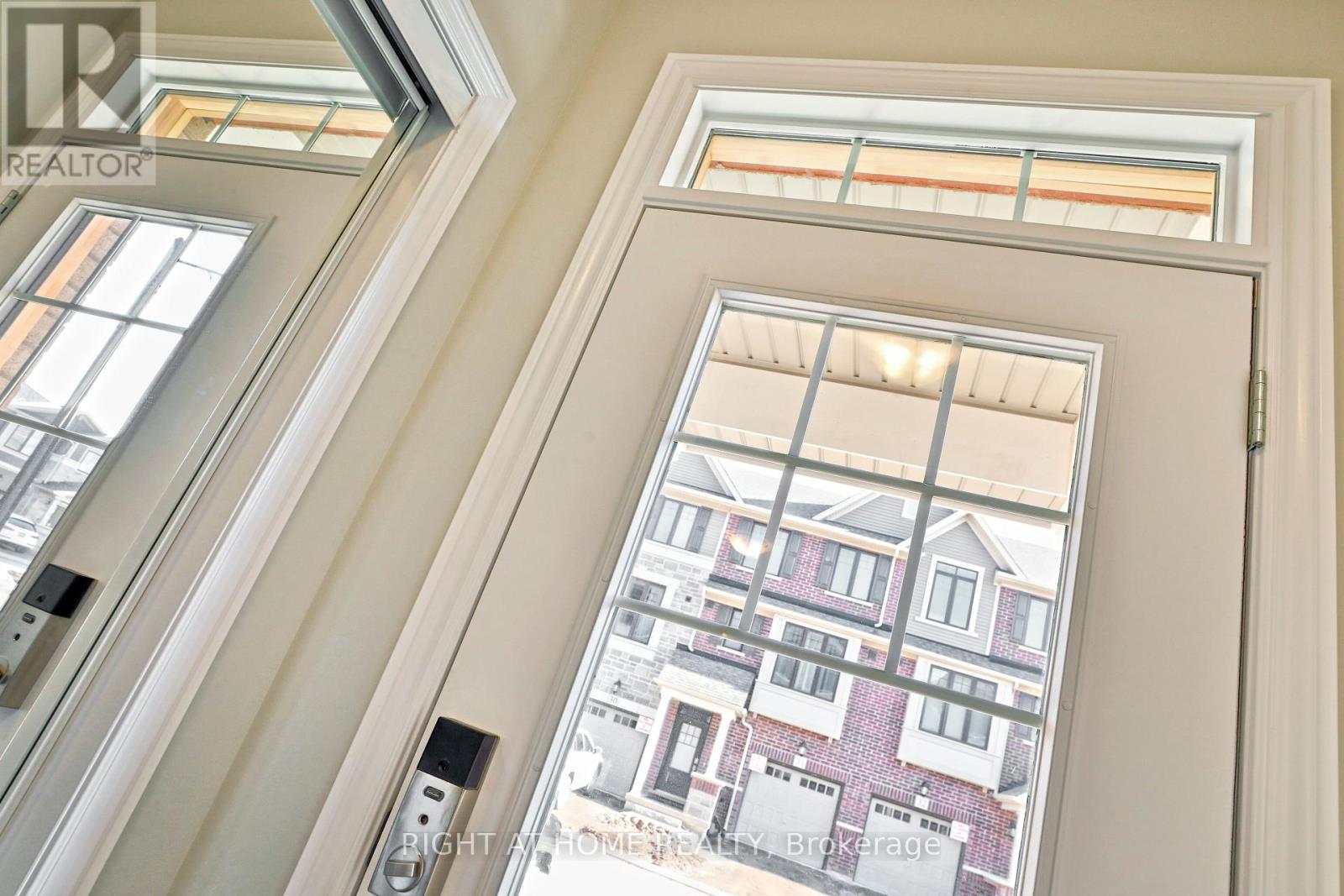 62 - 288 Glover Road, Hamilton, Ontario  L8E 5H6 - Photo 5 - X12578078