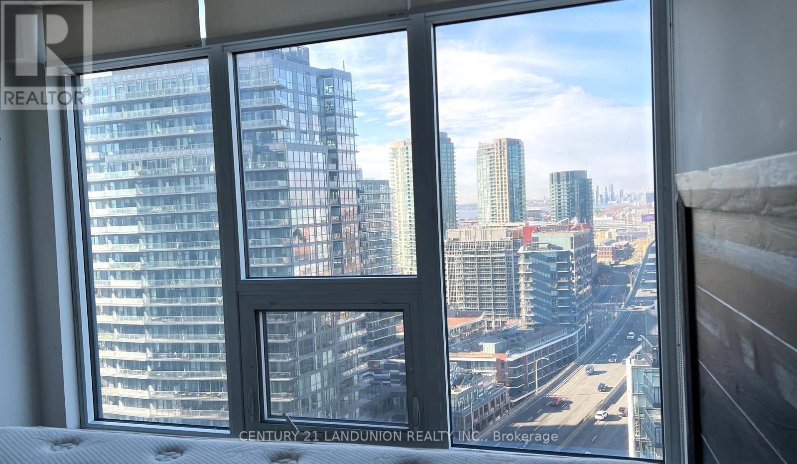 2602 - 70 Queens Wharf Road, Toronto, Ontario M5V 0J2 - Photo 15 - C12562084