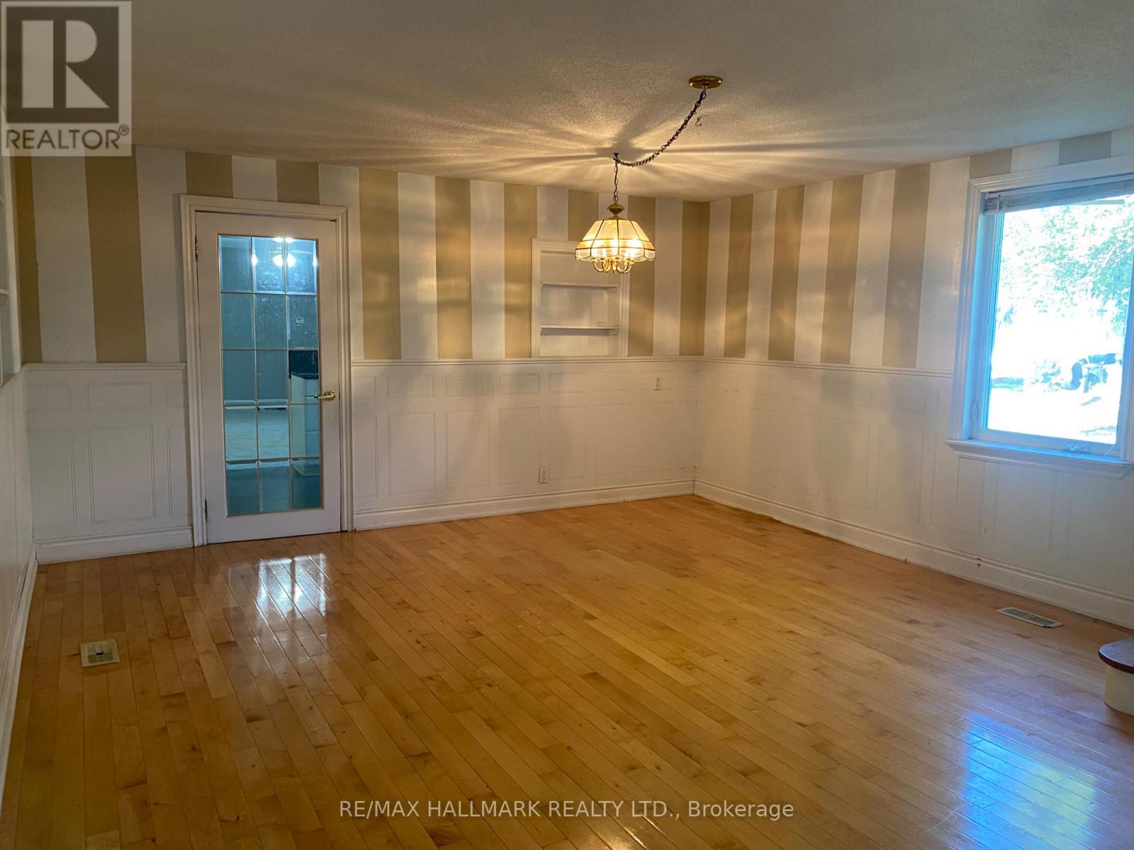 5440 Yonge Street, Innisfil, Ontario  L0L 1R0 - Photo 6 - N12505298