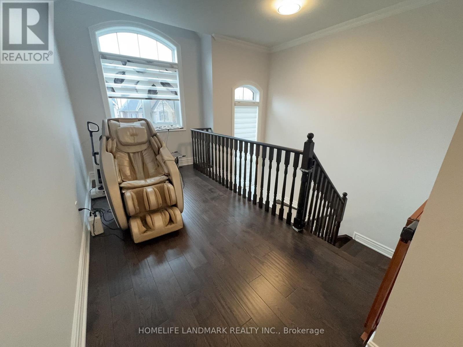 34 Manor Hampton Street, East Gwillimbury, Ontario  L9N 0P9 - Photo 12 - N12576034