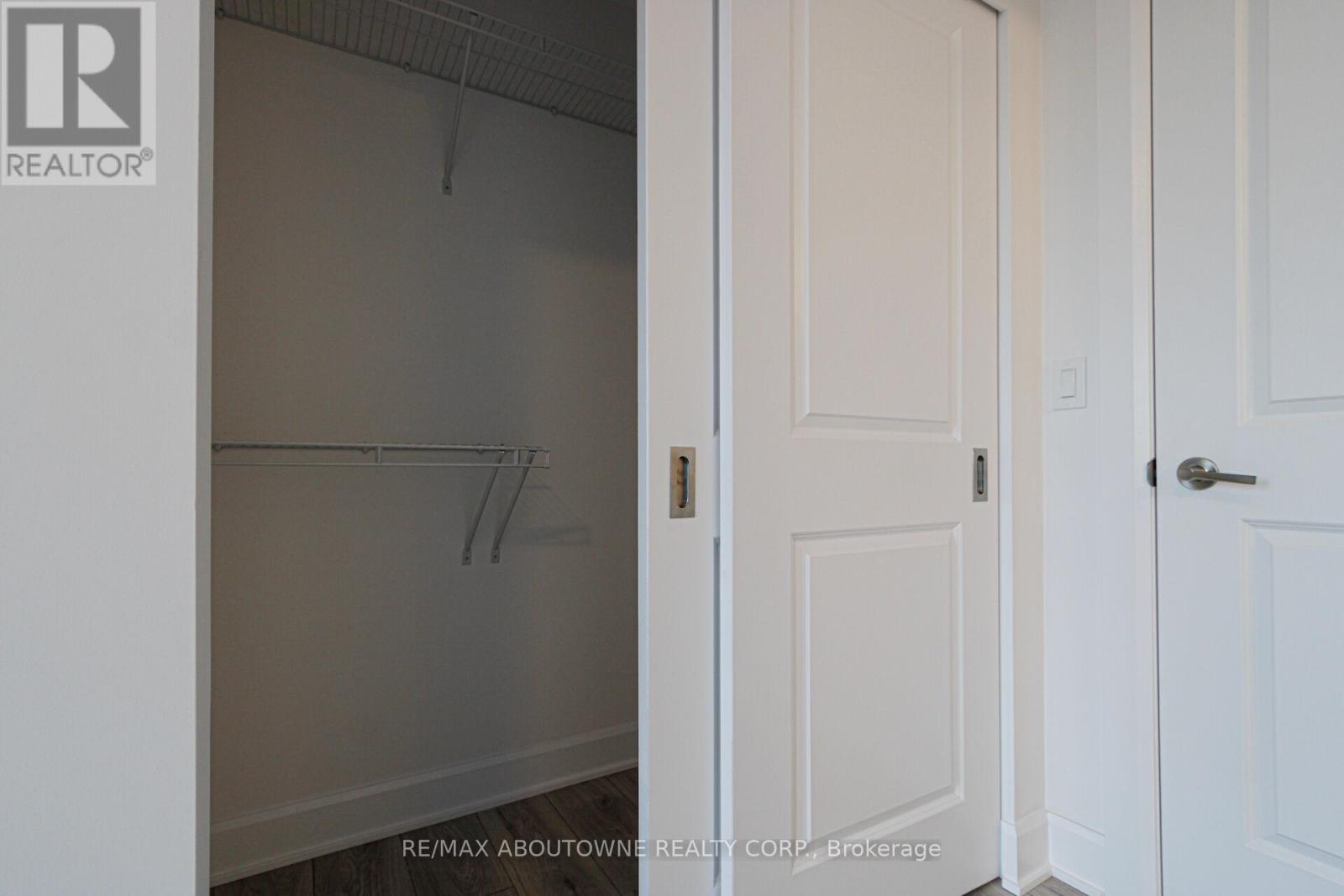 1908 - 3240 William Coltson Avenue, Oakville, Ontario  L6H 8C8 - Photo 21 - W12570564