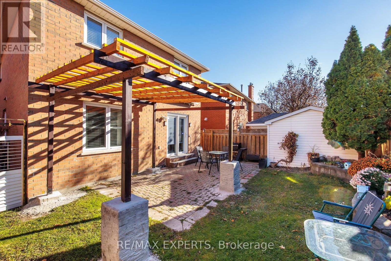 482 Malaga Road, Mississauga, Ontario  L5B 3W2 - Photo 46 - W12578110