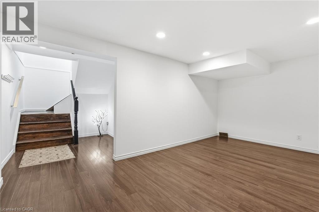 352 East 28th Street, Hamilton, Ontario  L8V 3J6 - Photo 37 - 40790663