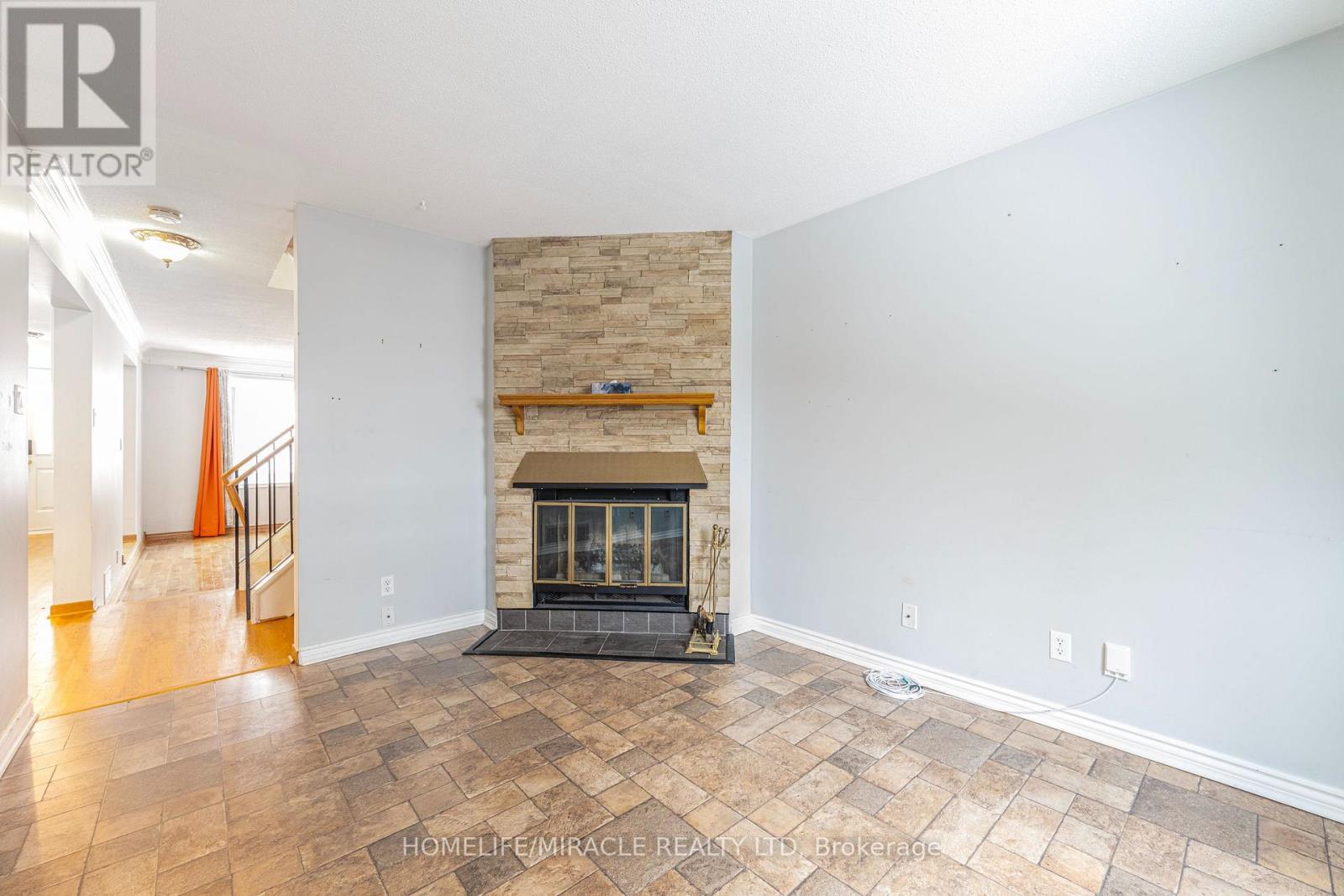 1799 Bromont Way, Ottawa, Ontario K1C 5H9 - Photo 11 - X12566734