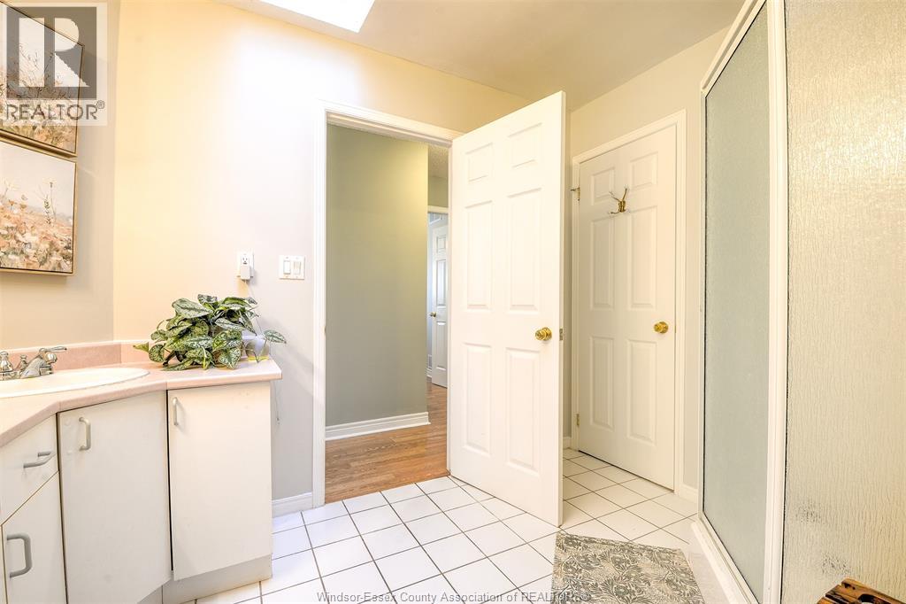 1633 Cherrywood Street, Lakeshore, Ontario  N0R 1A0 - Photo 21 - 25028827