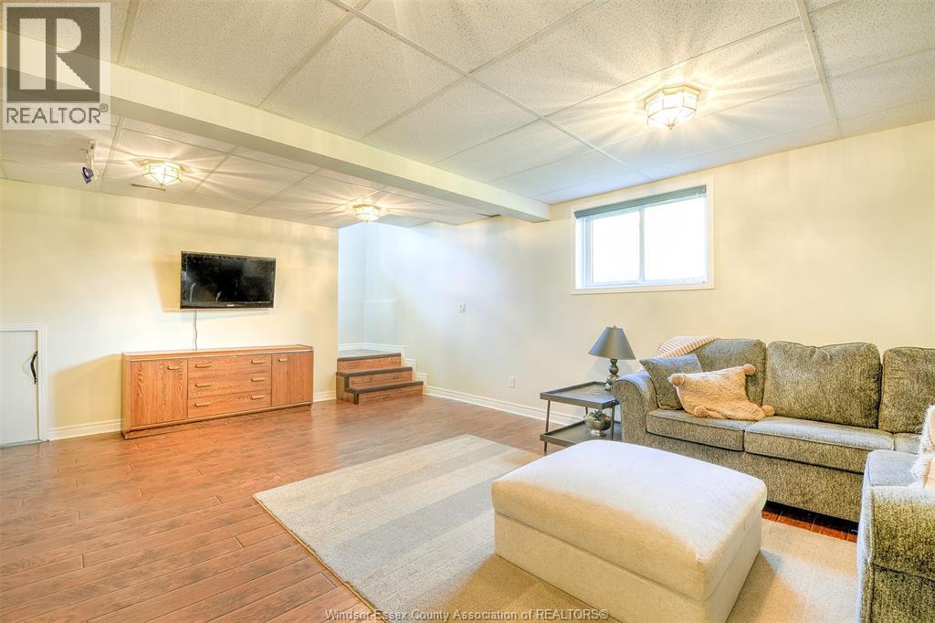 1633 Cherrywood Street, Lakeshore, Ontario  N0R 1A0 - Photo 23 - 25028827