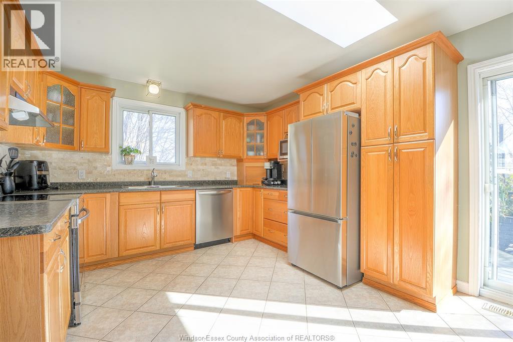 1633 Cherrywood Street, Lakeshore, Ontario  N0R 1A0 - Photo 12 - 25028827