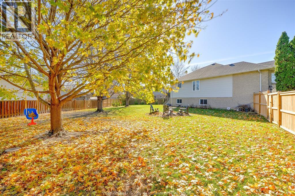 1633 Cherrywood Street, Lakeshore, Ontario  N0R 1A0 - Photo 36 - 25028827