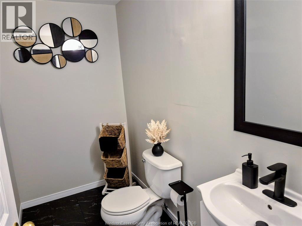 1633 Cherrywood Street, Lakeshore, Ontario  N0R 1A0 - Photo 28 - 25028827